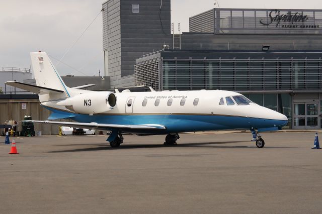 Cessna Citation Excel/XLS (N3) - Sitting pretty on the Signature Ramp - Only the 3rd photo ever uploaded of N3 on FlightAware.Com !