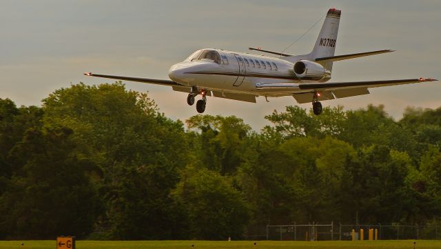 Cessna Citation V (N371QS) - Landing 01 Cape May County NJ