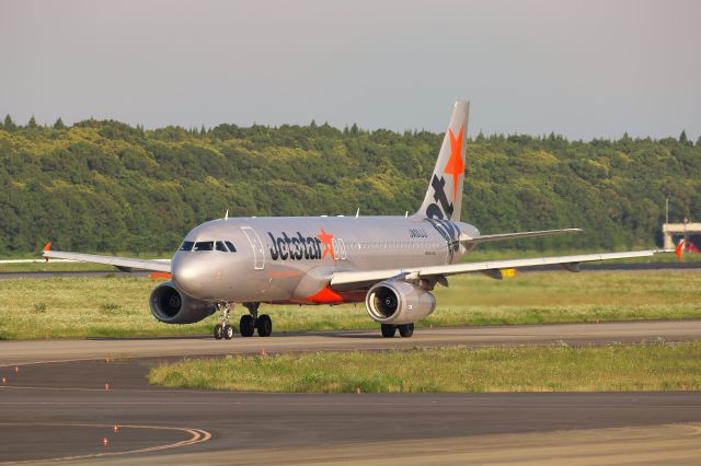 Airbus A320 (JA01JJ)