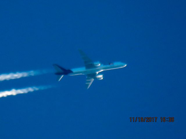 Boeing 757-200 (N796FD)