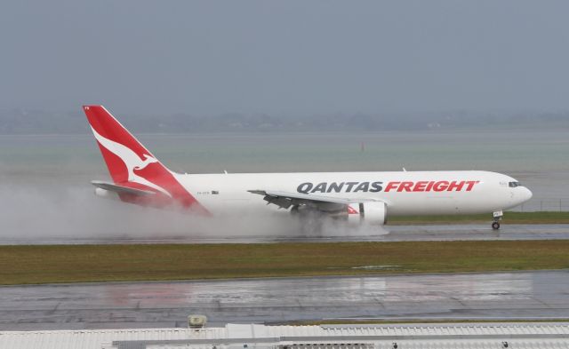 BOEING 767-300 (VH-EFR) - Taken at Auckland Airport from the top level of the car park 