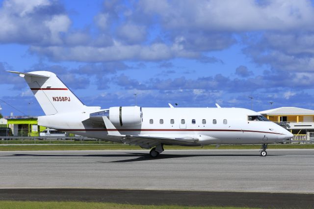 Canadair Challenger (N358PJ) - N358PJ arriving at ST Maarten