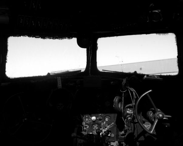 Douglas DC-3 — - Flight deck.