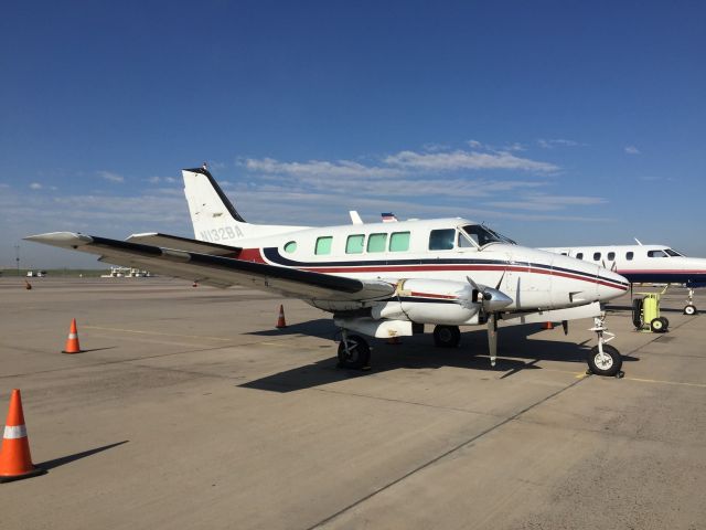 Beechcraft Queen Air (80) (N132BA)