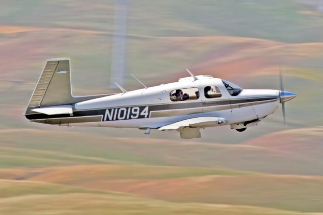 Mooney M-20 (N10194) - Mooney M-20J departs Byron Airport, April 2022.