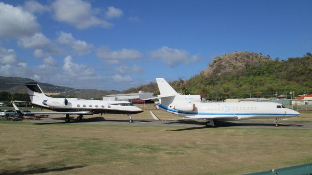 Dassault Falcon 7X (SX-GRC)