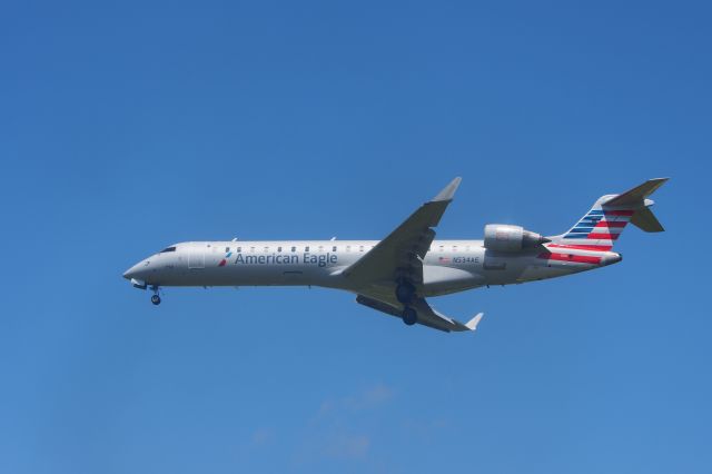 Canadair Regional Jet CRJ-200 (N534AE)