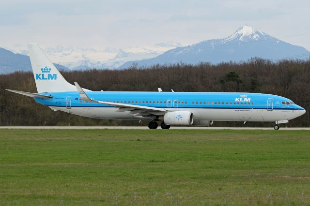 Boeing 737-900 (PH-BXS)