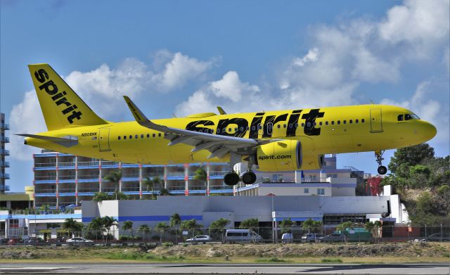 Airbus A320neo (N908NK)