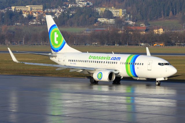 Boeing 737-700 (PH-XRE)