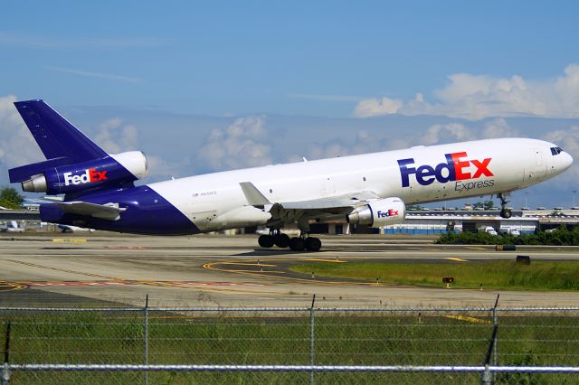 Boeing MD-11 (N645FE)