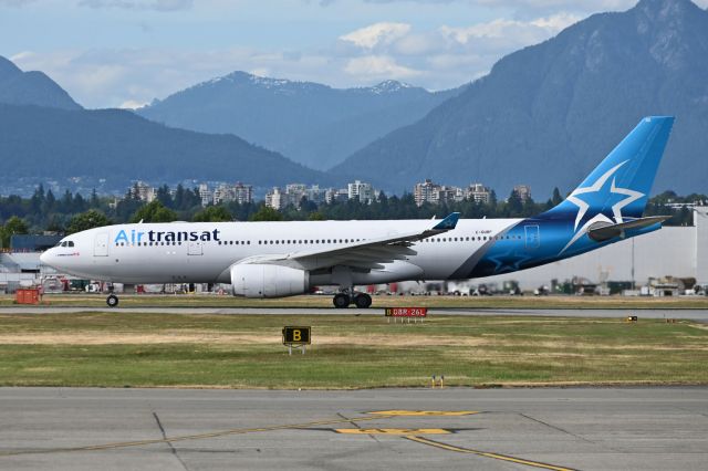 Airbus A330-200 (C-GUBF)