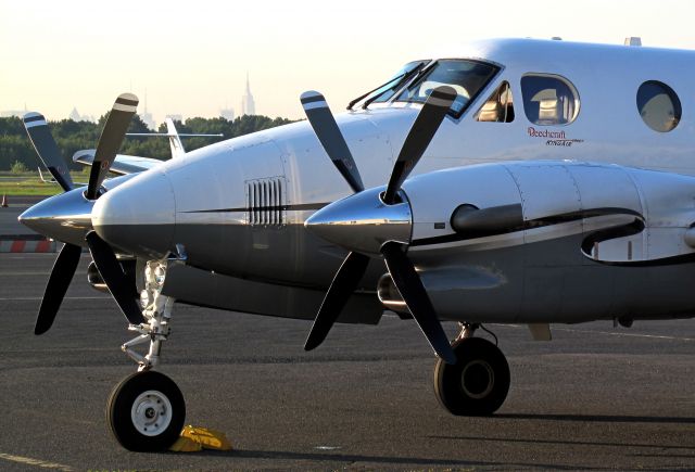 Beechcraft King Air 90 (N331JP) - RELIANT AIRs King Air 90. RELIANT AIR has the lowest fuel price on the Danbury (KDXR) airport.