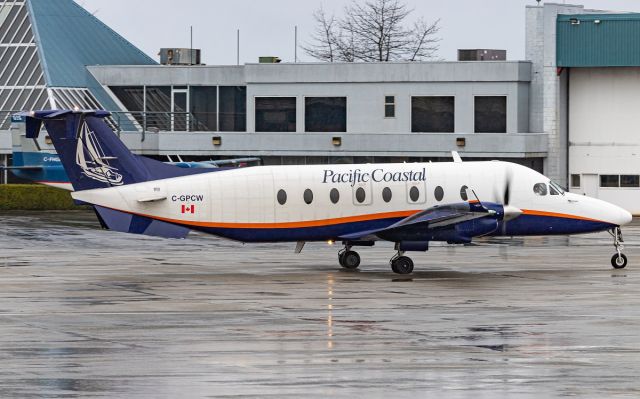 Beechcraft 1900 (C-GPCW)