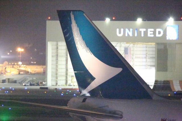 BOEING 747-8 (B-LJF)