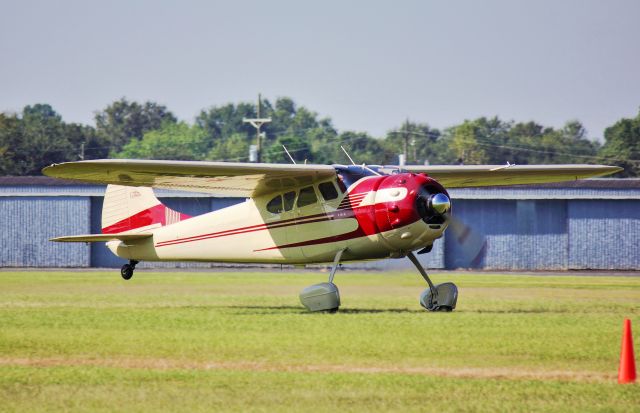 Cessna LC-126 (N11R)