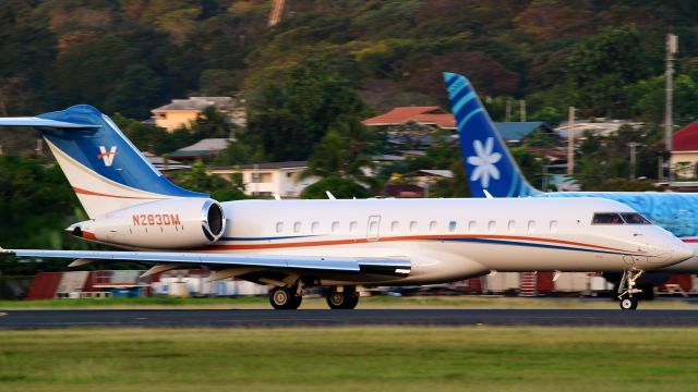 Bombardier Global Express (TWY66)