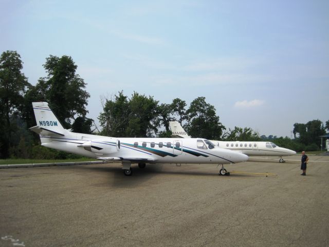 Cessna Citation II (N990M)