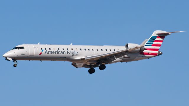 Canadair Regional Jet CRJ-700 (N753SK)