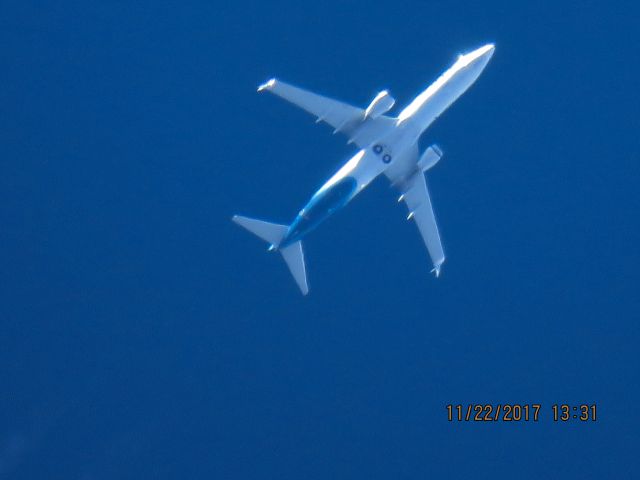 Boeing 737-900 (N260AK)