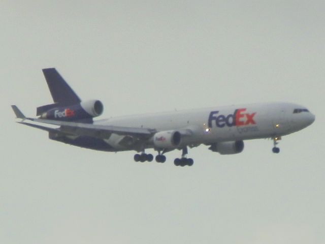 Boeing MD-11 (N615FE)