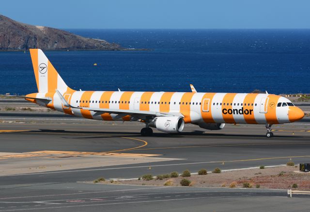Airbus A321 (D-AIAD)
