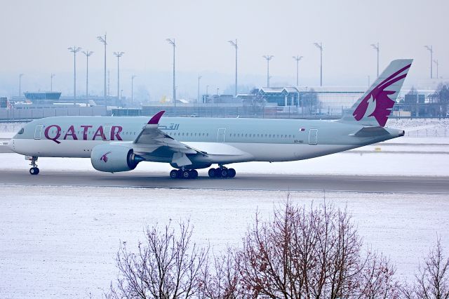 Airbus A350-900 (A7-ALI)