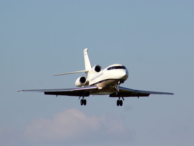 Dassault Falcon 900 (G-TAGF)