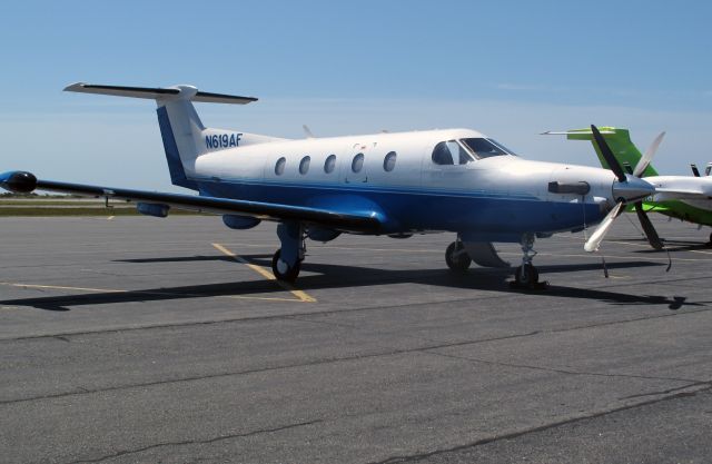 Pilatus PC-12 (N619AF) - During a busy summer day at Nantucket.