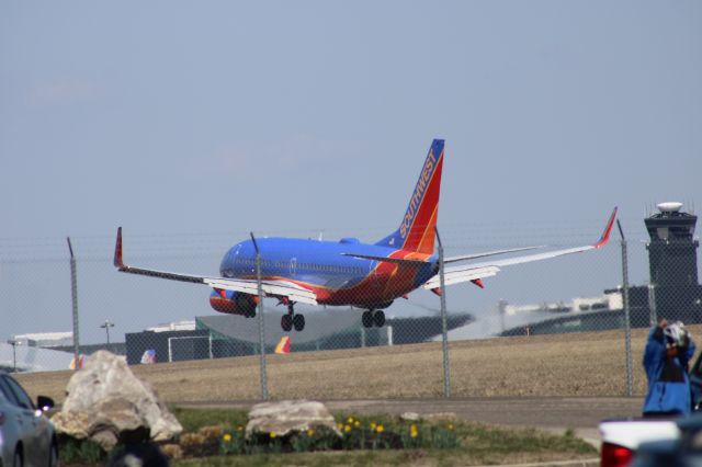 Boeing 737-700 (N902WN)