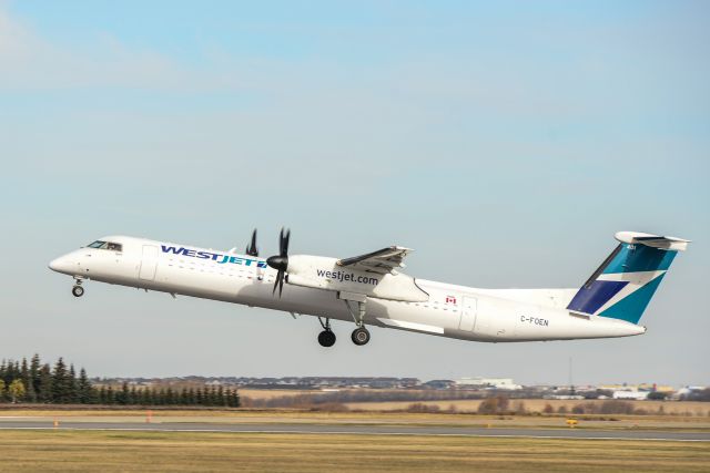 de Havilland Dash 8-400 (C-FOEN)