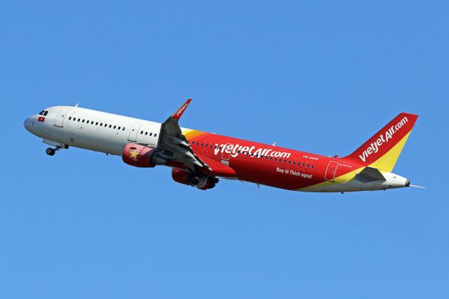 Airbus A321 (VN-A640)