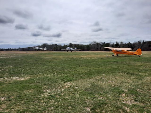 Douglas DC-3 (NXXXXX)