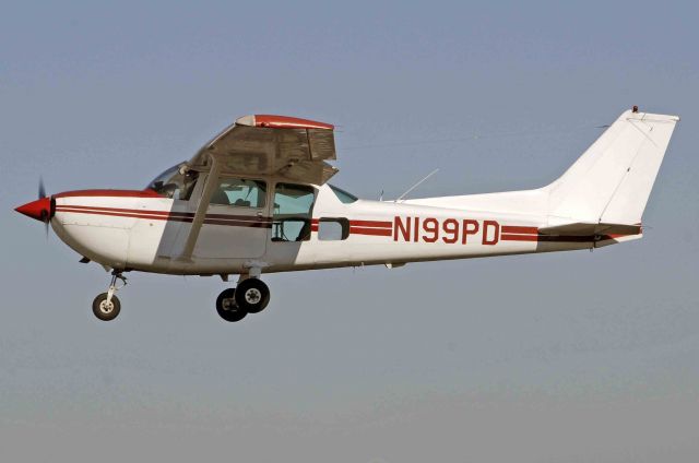 Cessna Cutlass RG (N199PD)