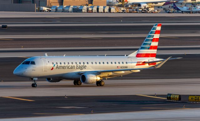 Embraer 170/175 (N230NN)