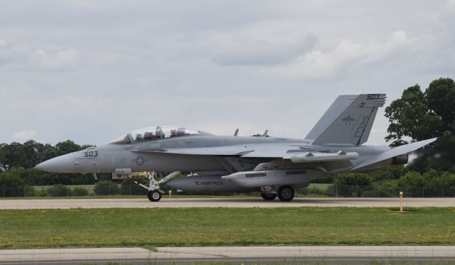 MCDONNELL DOUGLAS Super Hornet (16-9214) - Airventure 2018