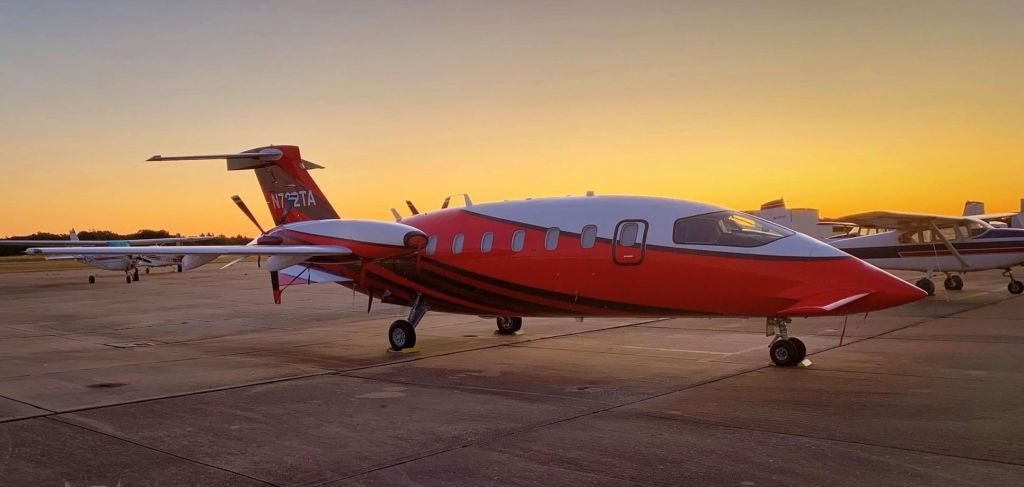 Piaggio P.180 Avanti (N722TA)
