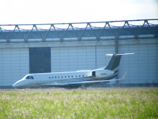 Embraer ERJ-135 (N908FL)