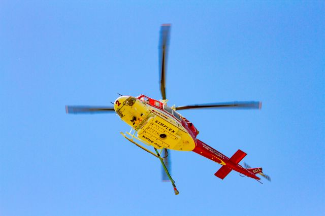 Bell 412 (N241FA)