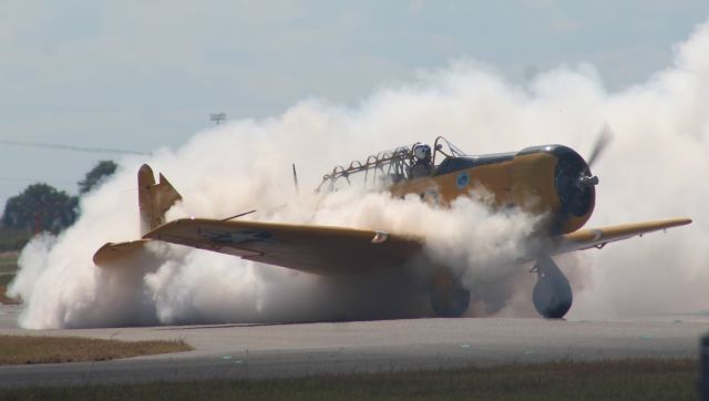 North American T-6 Texan (N4996H)