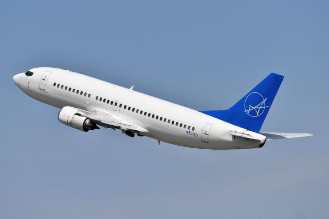 BOEING 737-300 (N531AU) - 05-10-22