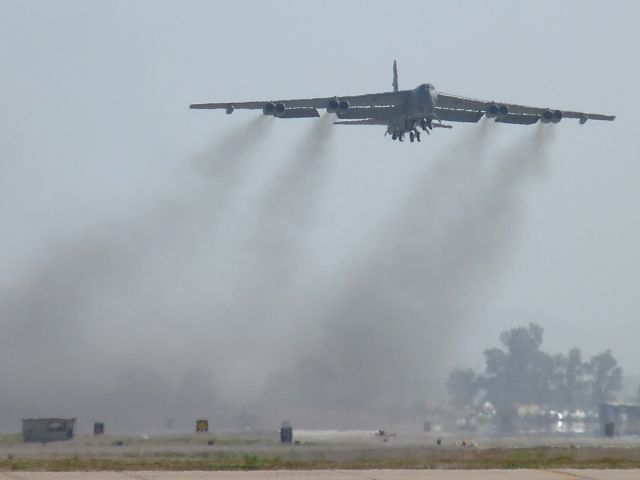 TCX60026 — - Mar. 23, 2009 - Departing the morning after the airshow.