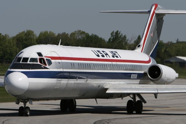 McDonnell Douglas DC-9-30 (N205US)