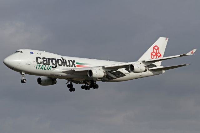 Boeing 747-400 (LX-TCV)