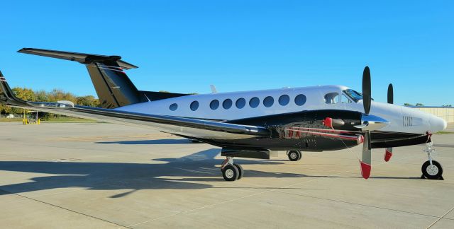 Beechcraft Super King Air 350 (N369MK) - 10-30-21