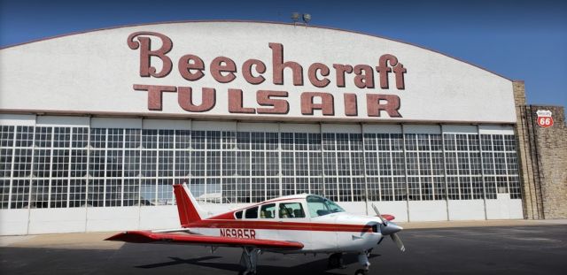 Beechcraft Sierra (N6985R) - A pic in front of Tulsair in Oklahoma. 