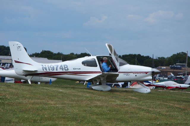 Cirrus SR-22 (N1974B)