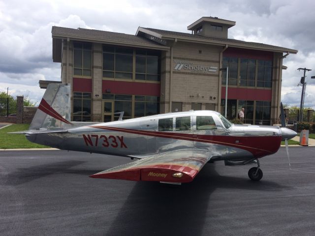 Mooney M-20 (N733X)