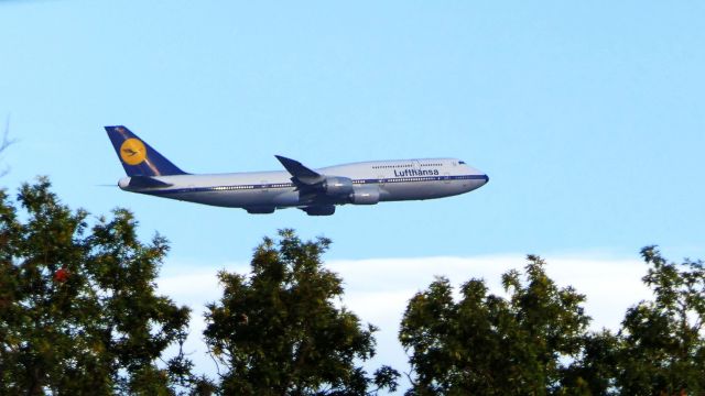 BOEING 747-8 (D-ABYG)