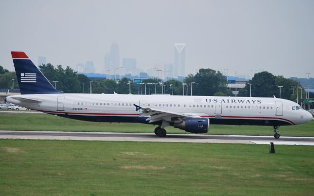 Airbus A321 (N161UW) - 18C - 6/4/10